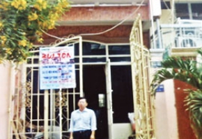 CHỐNG NGHIÊNG NHÀ